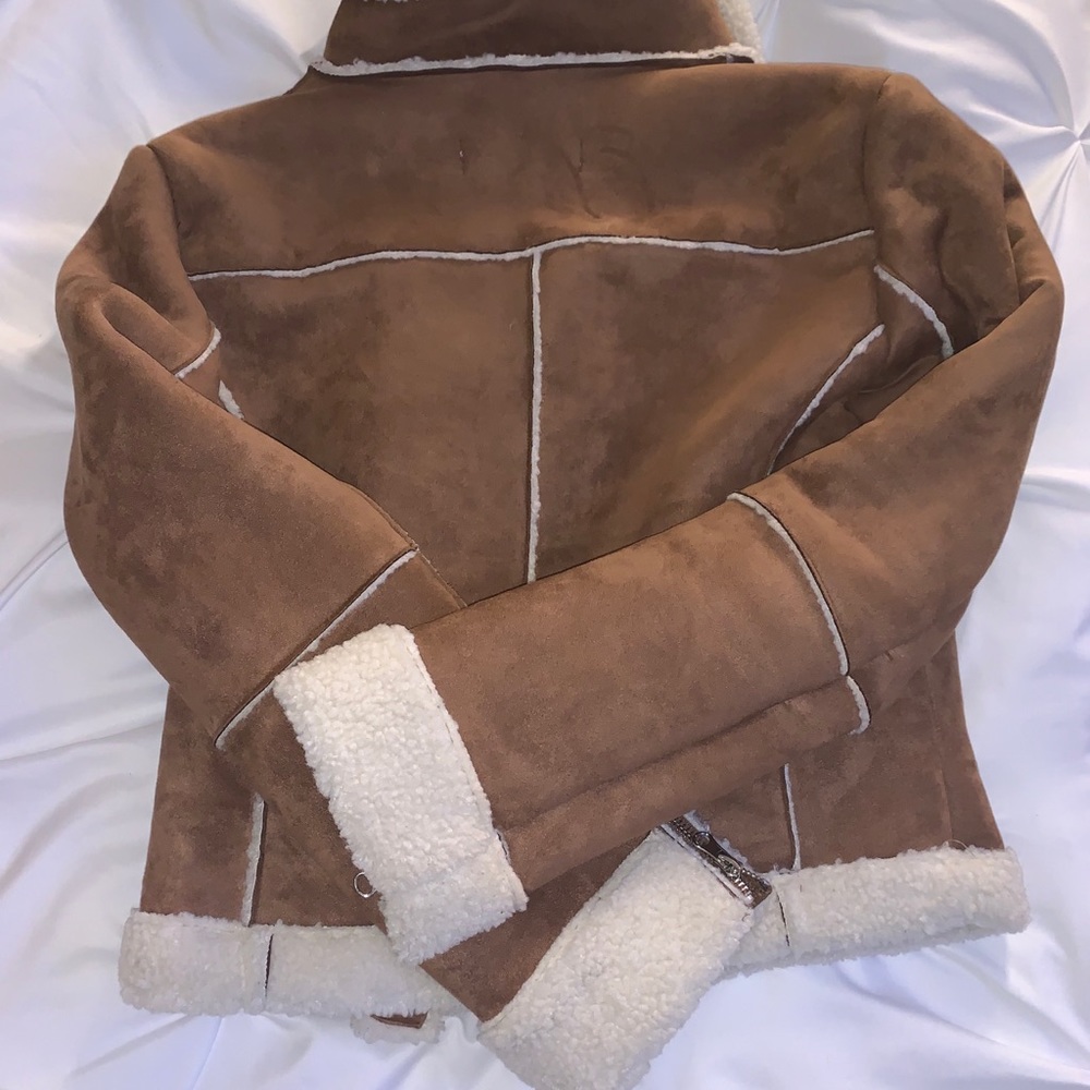 *WORN ONCE* ASTR The Label Faux Fur Jacket - Picture 6 of 10